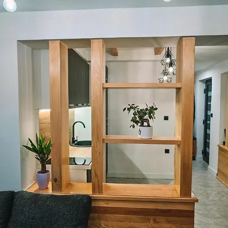 Luna Apartment *