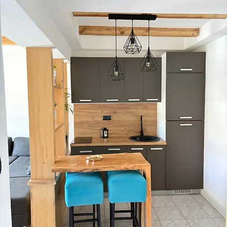 Luna Apartment *